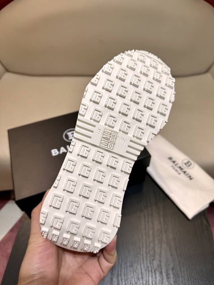 Balmain sneaker 11