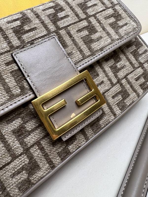 handbags FENDI 8BR600 size:27*15*6cm