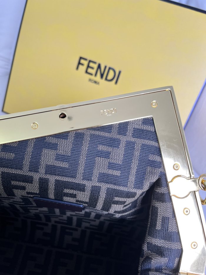 handbags FENDI 209 size:32.5*15*23.5cm