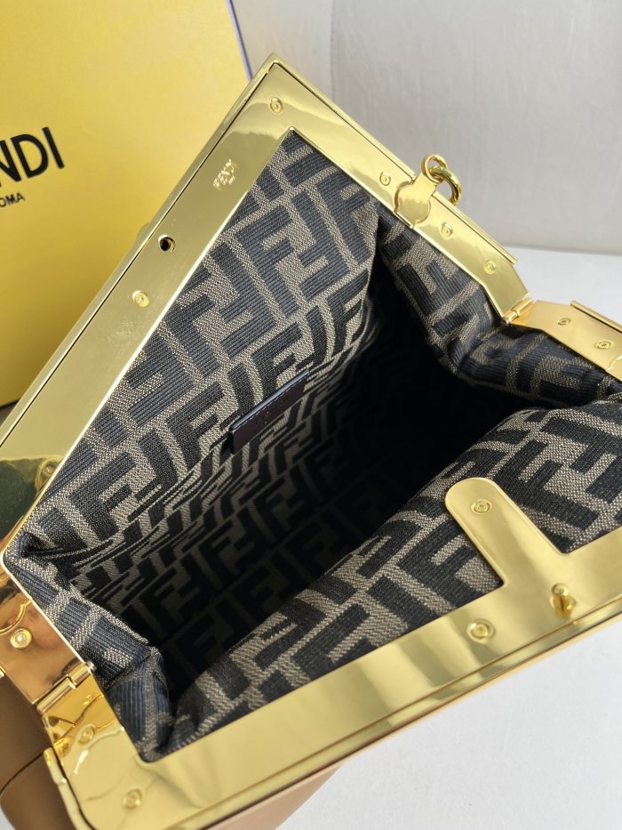 handbags FENDI 209 size:32.5*15*23.5cm