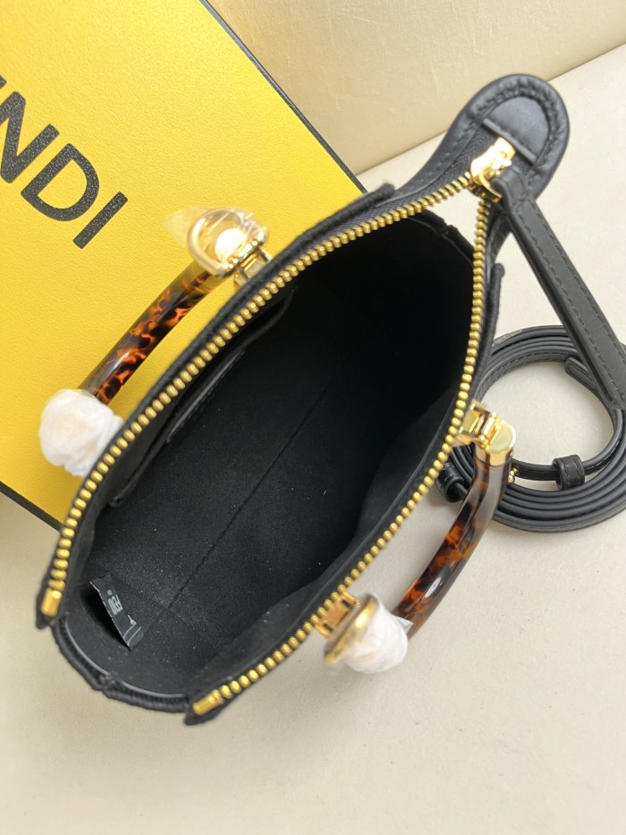handbags FENDI 228 size:20.5*12*9cm
