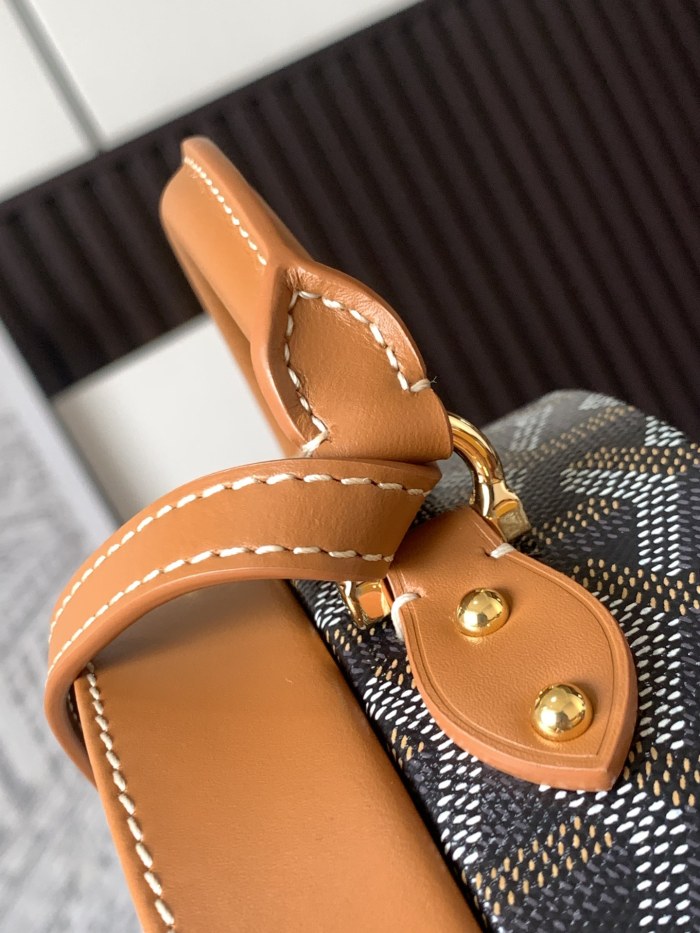 Handbags Goyard Alto 8038 size:16.5*7*18 cm