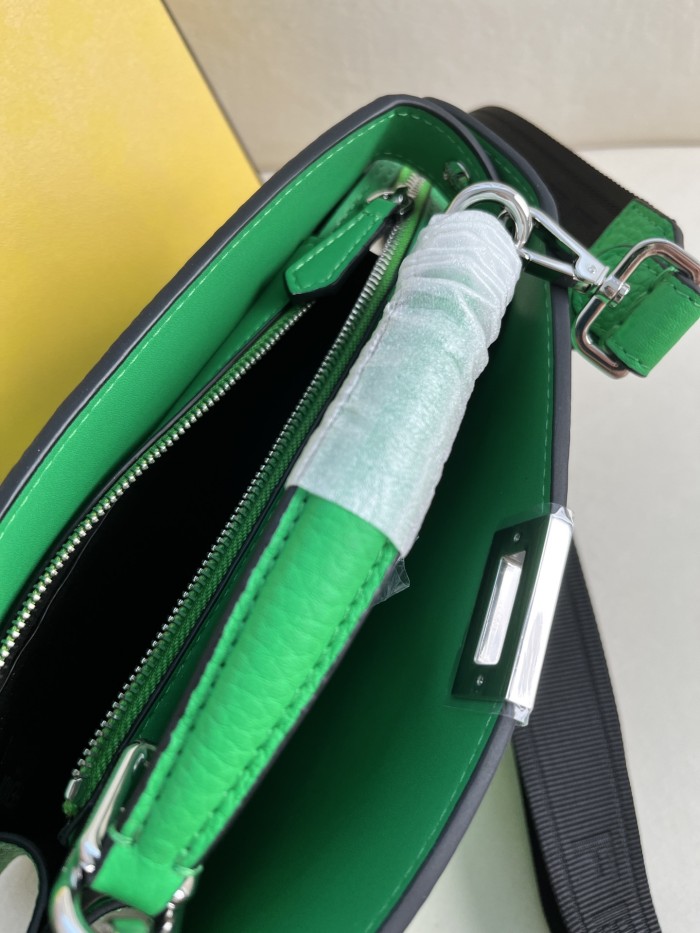 handbags FENDI 8066 size:21cm