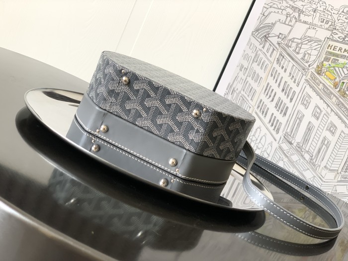 Handbags Goyard Alto 8038 size:16.5*7*18 cm