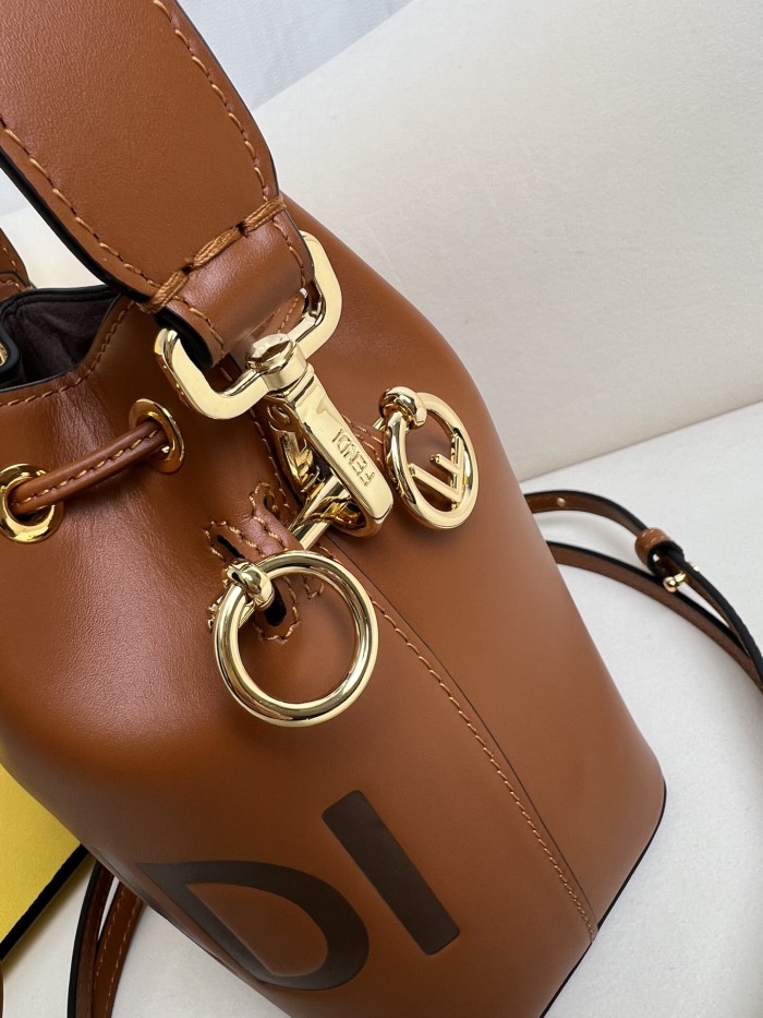 handbags FENDI 226 size:12*18*10cm