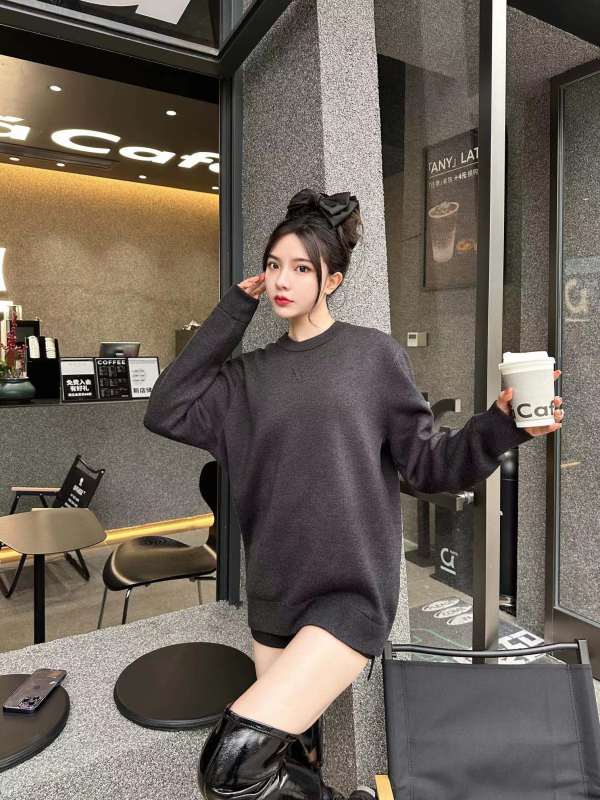 Clothes LOUIS VUITTON 925