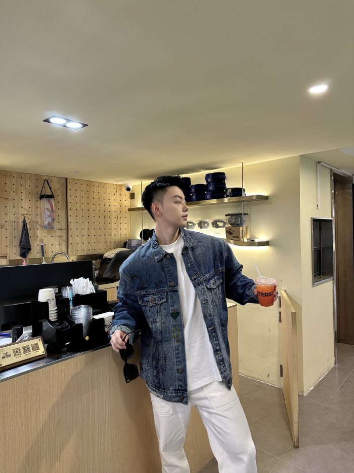 Clothes Balenciaga 659