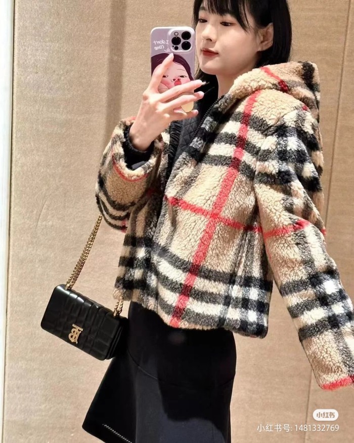 Clothes Burberry 527