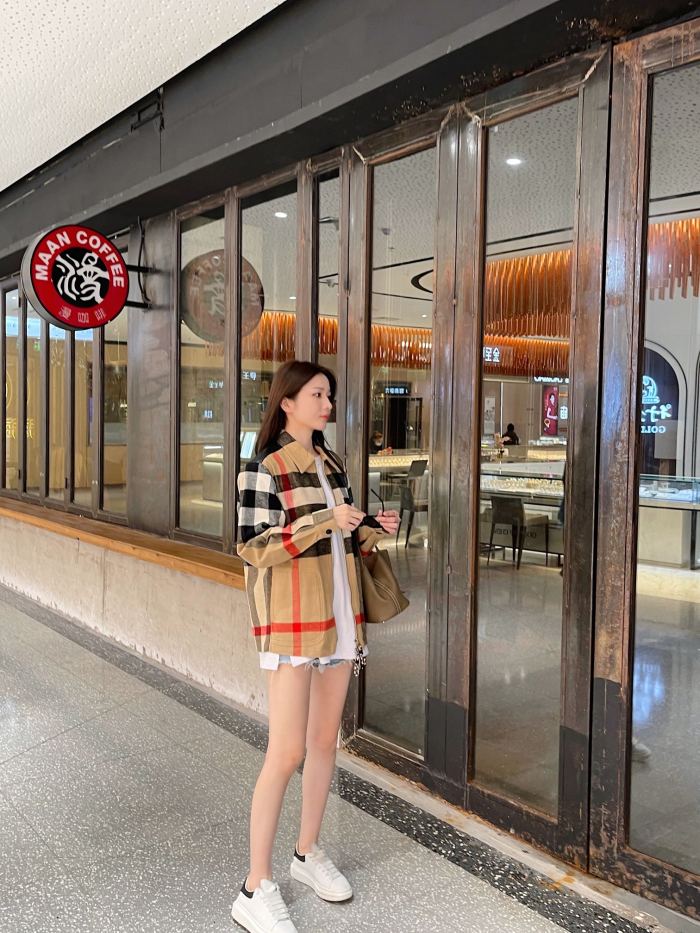 Clothes Burberry 524