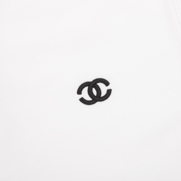 Clothes CHANEL 43