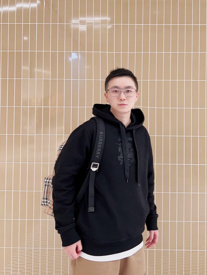 Clothes Burberry 528