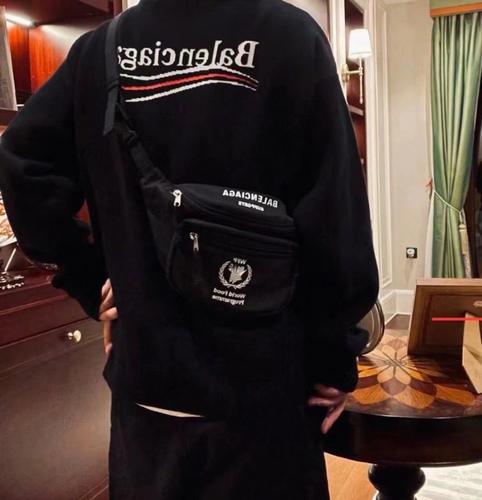 Clothes Balenciaga 652