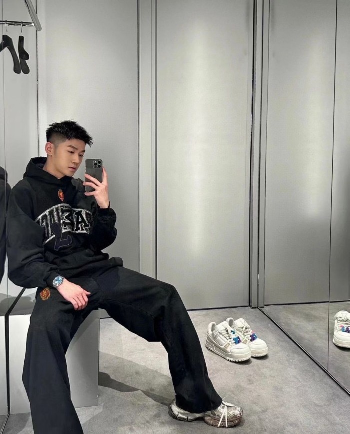 Clothes Balenciaga 661