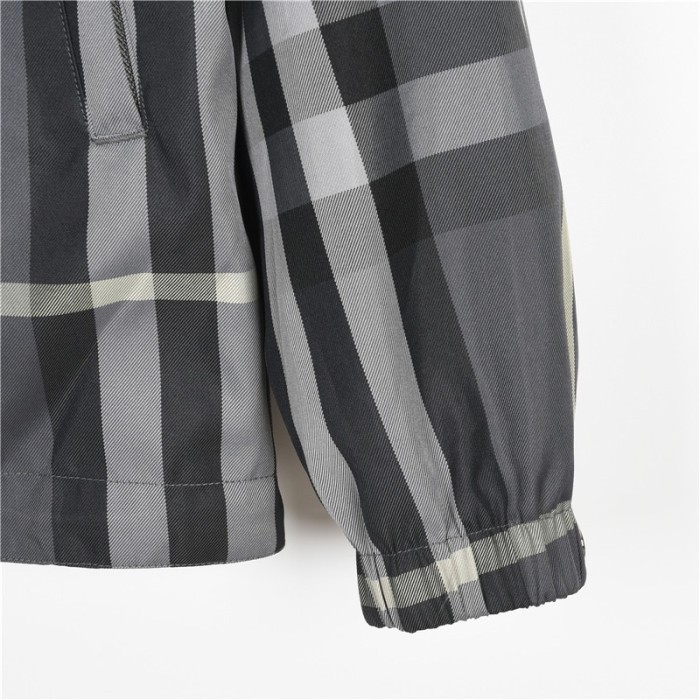 Clothes Burberry 526