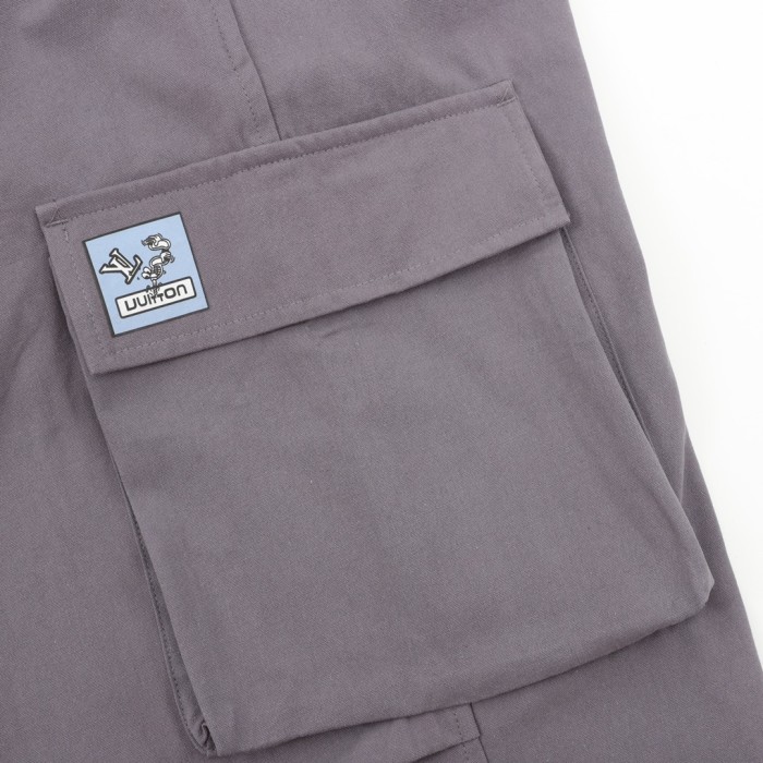 Clothes LOUIS VUITTON 926