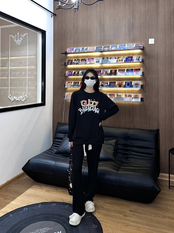 Clothes Gucci x Balenciaga 12