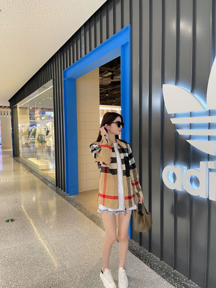 Clothes Burberry 524