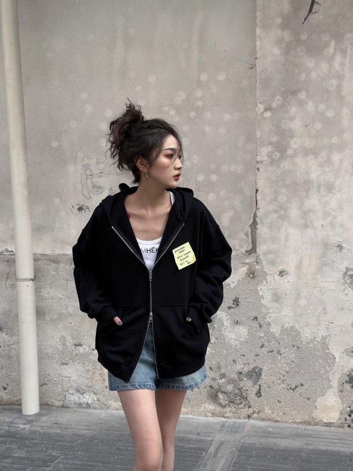 Clothes Balenciaga 660