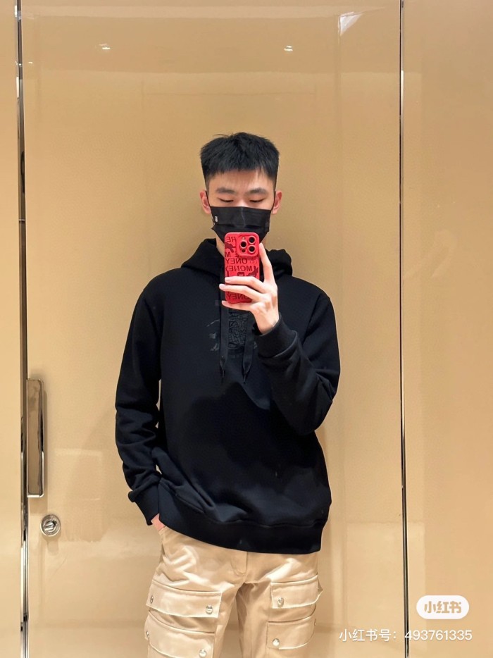 Clothes Burberry 528