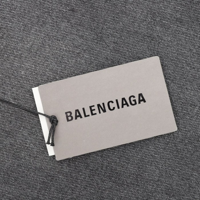 Clothes Balenciaga 658