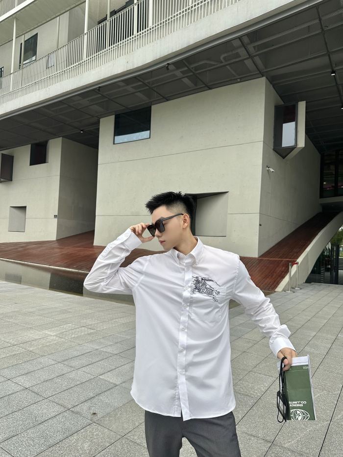 Clothes Burberry 530