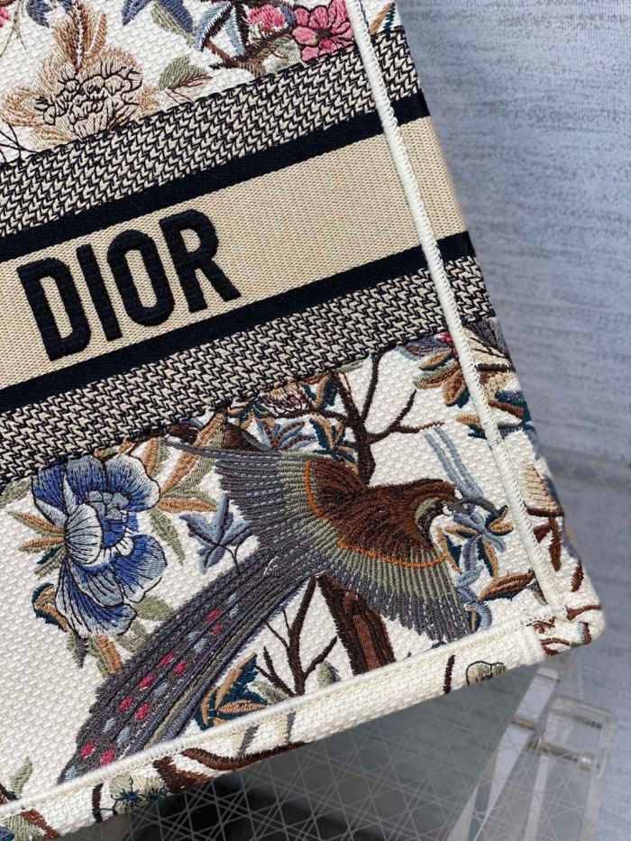 Handbags Dior Book Tote 8001 size:36.5*26*1 cm