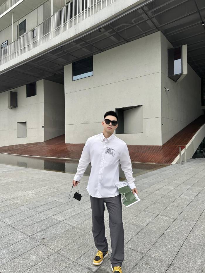 Clothes Burberry 530