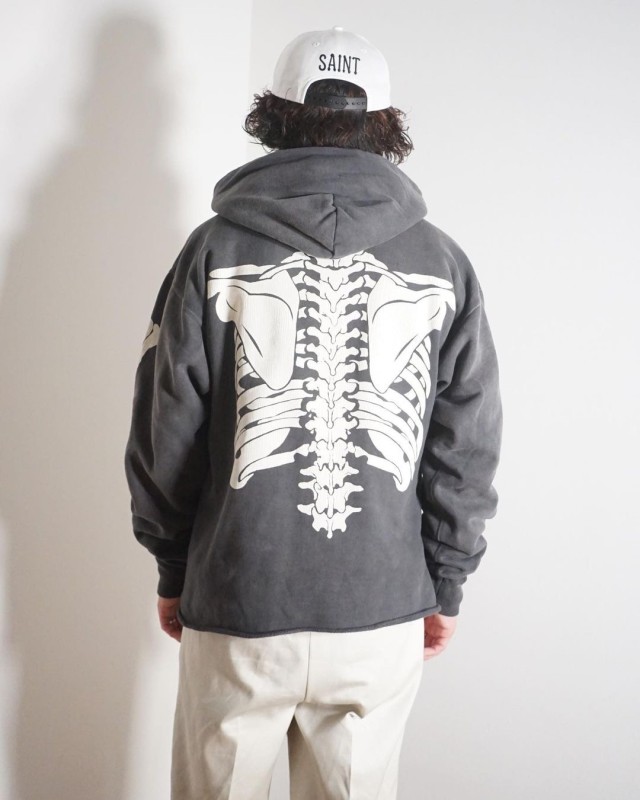 Clothes Saint Michael 32