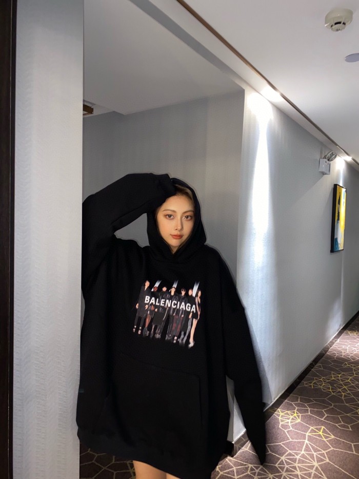 Clothes Balenciaga 664