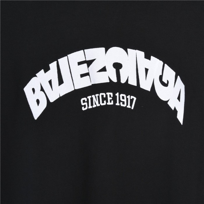 Clothes Balenciaga 667