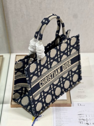 Handbags Dior book tote 1286 size:36*28 cm