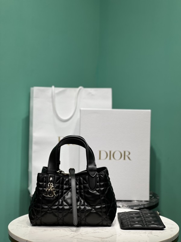 Handbags Dior Toujours size：23*15*15 cm