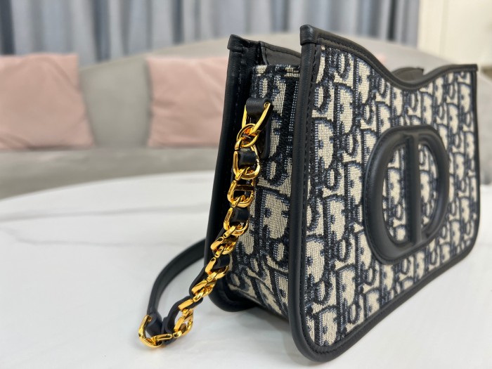 Handbags Dior CD SIGNATURE HOBO S2213UTZQ_M928 size：23.5 x 14.5 x 6