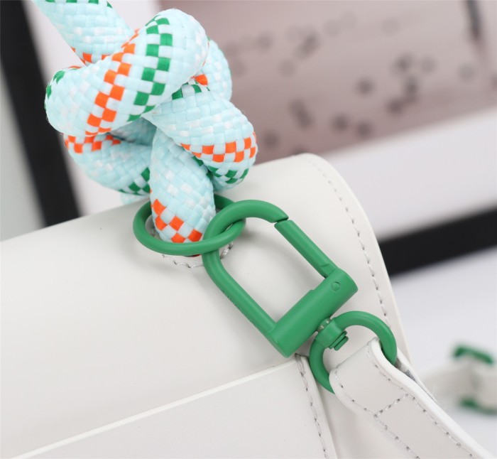 handbags OFF-White 582（6550870）size:22*15*7cm