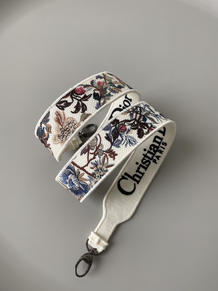 Handbags Lady Dior 6605 size：24*12*20 cm