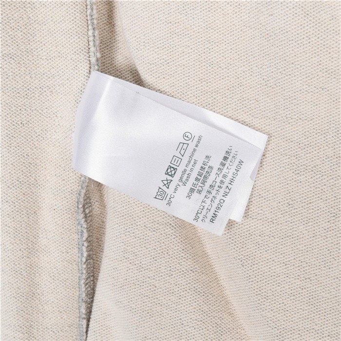 Clothes LOUIS VUITTON 932