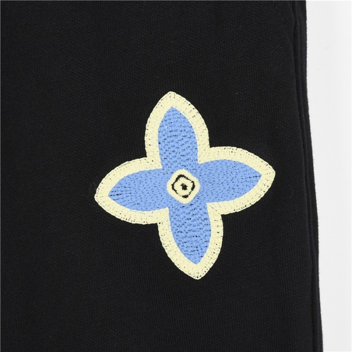 Clothes LOUIS VUITTON 931