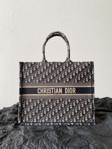 Handbags Dior Book Tote 8001 size:41.5*35*18 cm