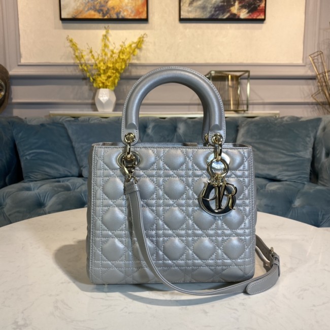 Handbags Lady Dior 6605 size：24*2*11 cm