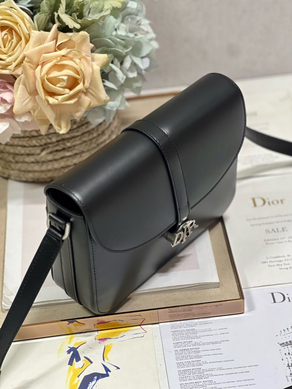 Handbags Dior M24 051 size：23.5*17*6.5 cm