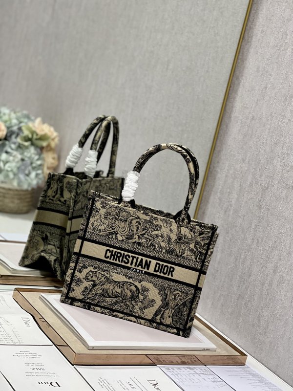 Handbags Dior mini Book Tote 8002 size:26.5*21*14 cm