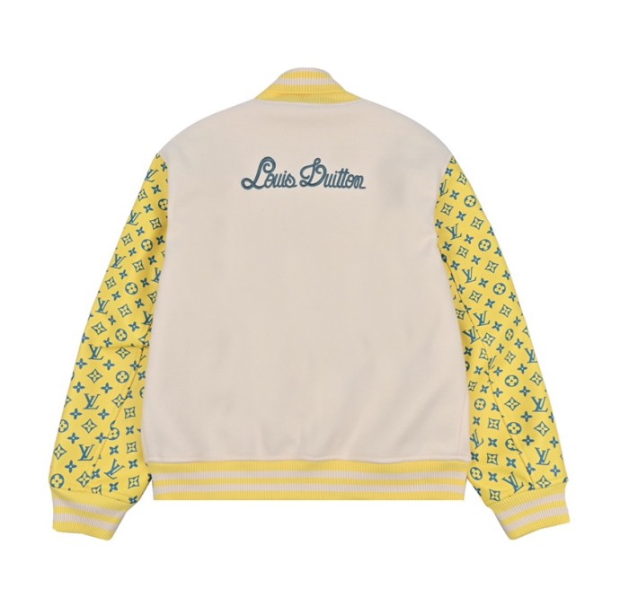 Clothes LOUIS VUITTON 935