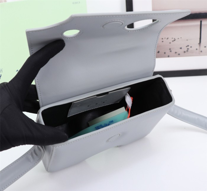 handbags OFF-White 551（6556980）size:22*16*8cm