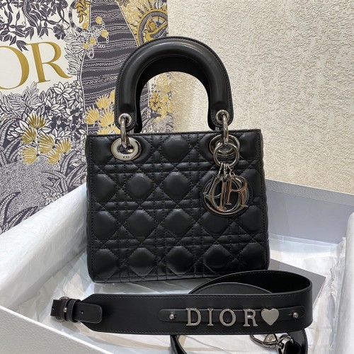 Handbags Lady Dior 6604 size：20 cm