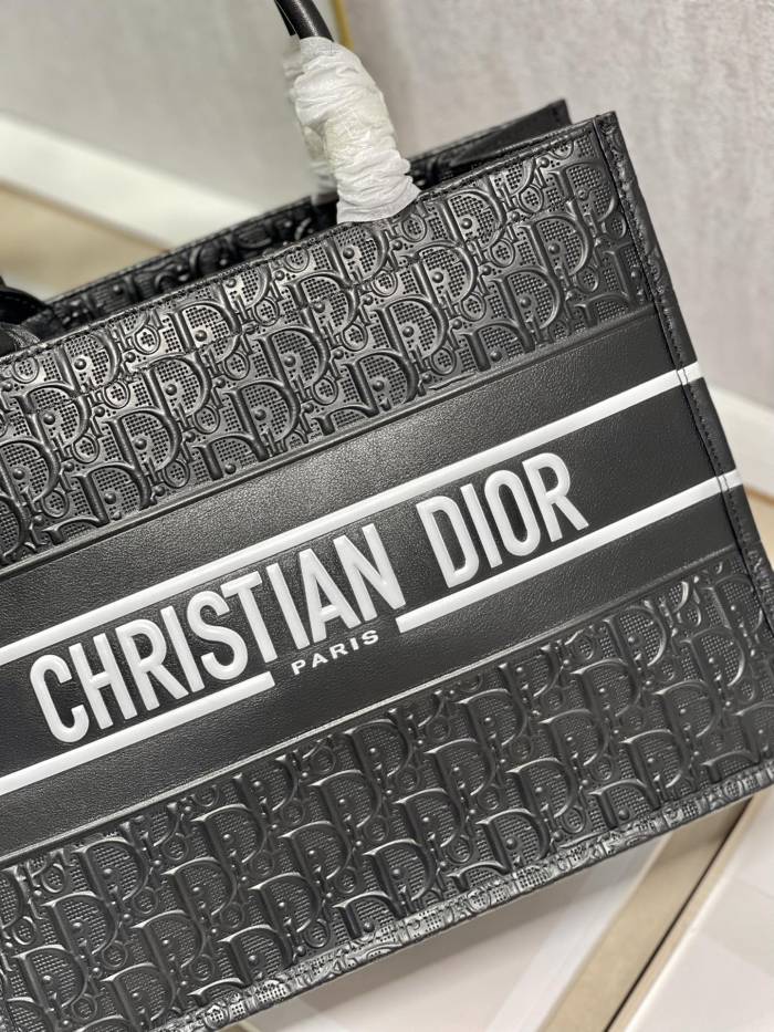 Handbags Dior book tote 12867 size:36*28 cm