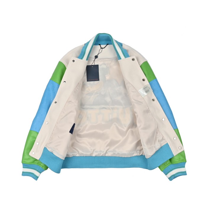 Clothes LOUIS VUITTON 937