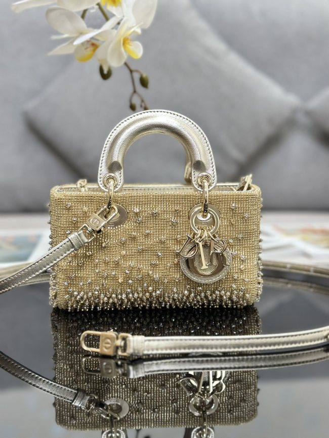 Handbags Lady Dior S0910 size:16*9*5 cm