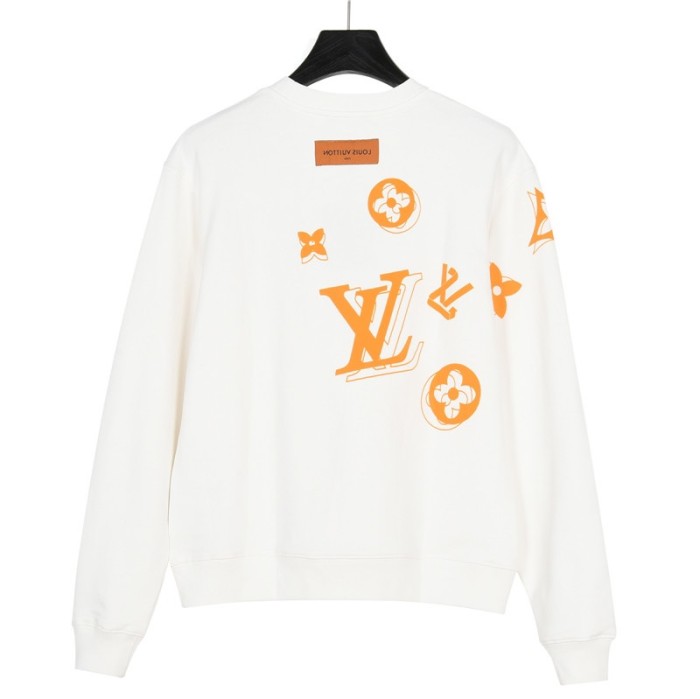 Clothes LOUIS VUITTON 939