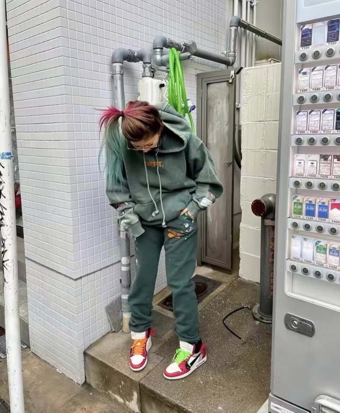 Clothes GALLERY DEPT 29