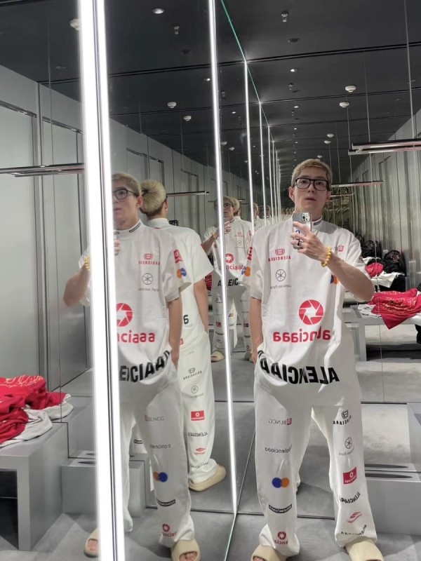 Clothes Balenciaga 677